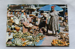 N610, Cpm, Un Marché à Fort De France, Martinique - Fort De France