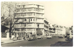 Cpsm Madagascar - Tananarive - Avenue De La Réunion ( Automobiles Citroën 2 CV, Renault Dauphine ) état - Madagaskar