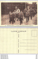 29 - Finistère - Plougastel-Daoulas - La Procession, Les Petits Gars Du Pays Portant L'Enfant Jésus - Plougastel-Daoulas