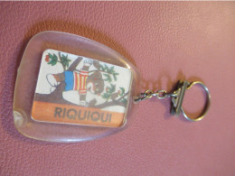 Porte-Clé Ancien / Presse / RIQUIQUI/  / Les Belles  Images   / Vers 1960-1970         POC777 - Key-rings