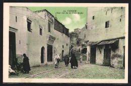CPA Tanger, Une Rue De La Ville Arabe  - Tanger