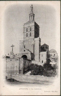 84 - AVIGNON - La Cathédrale - Avignon