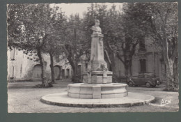 CP - 13 - Noves - Monument Lagnel - Place Du Marcat - Autres & Non Classés