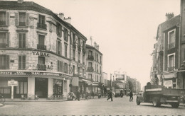 92.n° 25262. Bois Colombes . Tabac .place Des Bourguignons . Carte Postale Photo . Cpsm . - Other & Unclassified