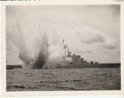 PHOTO DE NAVIRE DE GUERRE - Guerre, Militaire