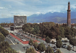 38. GRENOBLE . Parc Paul Mistral . Mairie Et La Chaine De Belledonne - Grenoble