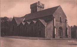 50 - BARNEVILLE Sur MER - L'église - Barneville