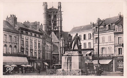 76 - FECAMP - Place Thiers - Fécamp