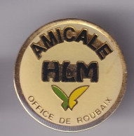 Pin's Amicale HLM Office De Roubaix Réf 8642 - Ciudades