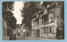 A100  CPSM  PONT-AUDEMER (Eure) Auberge Du Vieux Puits Et Rue Notre-Dame Dupré  ++++++ - Pont Audemer