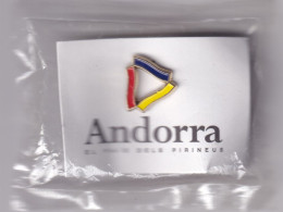 Pin's Andorra Réf 8910 - Steden