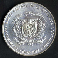 10 Dollar Johannes Paul II,1979, Und Zwei Silbermünzen 1 Peso 25 Jahre Zentralbank, 1972, Unzirkuliert Und PP, Feingewic - Dominicana