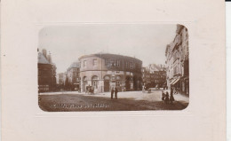 SEDAN PLACE DES HALLES CPA GLACEE TBE - Sedan