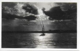 SAILING BOAT ON THE NILE AT SUNSET, CAIRO, EGYPT. UNUSED POSTCARD   Ah9 - Kairo