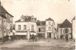 Guémené Penfao - La Place Du Champ De Foire - Guémené-Penfao
