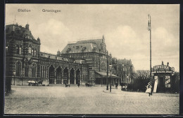 AK Groningen, Reisende Auf Dem Weg Zum Bahnhof  - Groningen