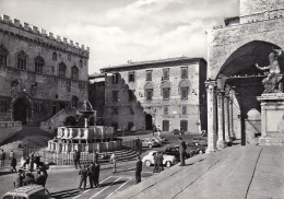 Perugia Fontana Maggiore, Statua Di Giulio III Gl1961 #E0652 - Autres & Non Classés