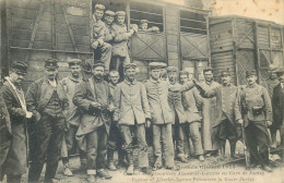 ESSONNE  JUVISY SUR ORGE   " La Grande Guerre 1914 " Convoi De Prisonniers Alsaciens Lorains En Gare De Juvisy - Juvisy-sur-Orge