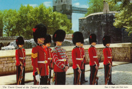 London, The Tower Guard At The Tower Ngl #E2843 - Andere & Zonder Classificatie