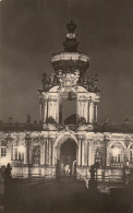 Dresden - Zwinger, Kronentor Bei Nacht Ngl #E4723 - Otros & Sin Clasificación