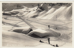 Schweiz, Sprung über Die Sennhütte Gl1934 #E6376 - Sonstige & Ohne Zuordnung