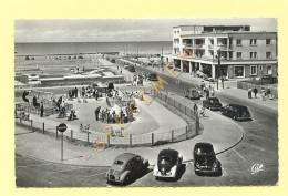 62. BERCK-PLAGE - La Place De L'Entonnoir (animée) CPSM (vielles Voitures) - Berck