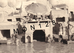 INDE - BENARES / VARANASI 1960 - PHOTO D'EPOQUE 12,5x9 Cms - Asien