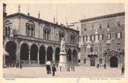 26873 " VERONA-PIAZZA DEI SIGNORI-LA LOGGIA " ANIMATA-VERA FOTO -CART. POST. NON SPED. - Verona