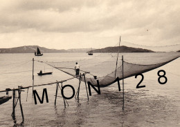 CHINE - MACAO 1960 -PECHEUR FILETS -  PHOTO D'EPOQUE 12,5x9 Cms - Asien