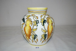 E1 Ancien Vase - Vasque - Décor Animalier - Fait Main - Vasen