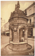 CPA FRANCE 17 CHARENTE-MARITIME SAINT-JEAN-D'ANGELY - Fontaine Du Pilori - Saint-Jean-d'Angely