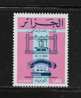 ALGERIE  ( DIV - 572 )   1976   N° YVERT ET TELLIER    N°  639   N** - Algérie (1962-...)