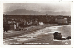 64  Biarritz '  Vue Generale Et Les Pyrenees - Biarritz