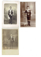 Carte Photo - Lot 3 - Communion - Garçon Communiant - Brassard Chaise Prie-Dieu Missel Chapeau Chapelet - Other & Unclassified