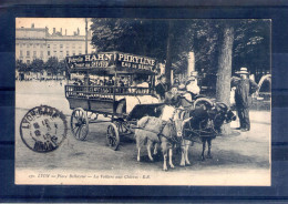 69. Lyon. Place Bellecour. La Voiture Aux Chèvres - Lyon 2