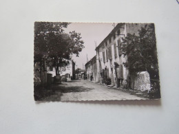 CADARCET (Ariège) - 1359 - Entrée Du Village - Autres & Non Classés