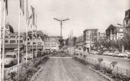 Saint Brieuc (22 - Côtes D'Armor) Place Duguesclin - Saint-Brieuc