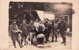 PROBABLEMENT DES CHASSEURS ALPIN 1916 LES CUISINES CARTE PHOTO - Personaggi