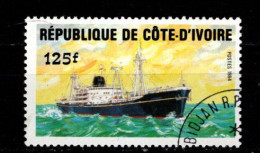 - COTE D'IVOIRE - 1984 -YT N° 692 - Oblitéré -  Bateau - Côte D'Ivoire (1960-...)