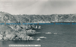 R029863 Dog And Lion Rocks From Saints Bay. Guernsey. No 2196. RP - Monde