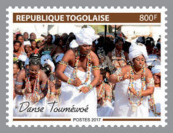 TOGO 2017 MNH** Toumewoe Dance 1v - OFFICIAL ISSUE - DH1803 - Danse