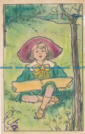 R030414 Old Postcard. Girl Reading A Book - Monde