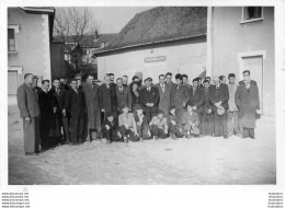 LES ABRETS ISERE LA FANFARE FETE COMMUNALE 1967  PHOTO ORIGINALE FAURE 12 X 8 CM M6 - Places