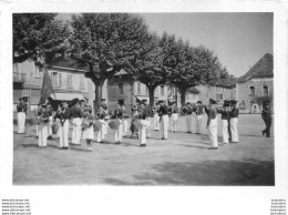 LES ABRETS ISERE LA FANFARE FETE COMMUNALE 1967  PHOTO ORIGINALE FAURE 12 X 8 CM B6 - Orte