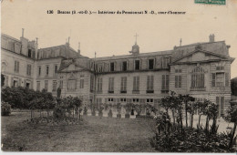 Bezons (Seine Et Oise > Val D’Oise) Intérieur Du Pensionnat Notre-Dame, Cour D’honneur - Bezons