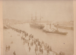 LE HAVE Photo 1885 Entrée Du Steamer L'Amérique De La Compagnie Générale Transatlantique Seine-Maritime Bateau Paquebot - Boats