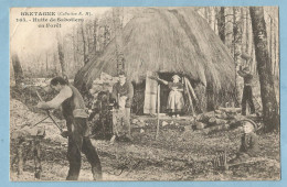 BA0398  CPA   BRETAGNE  Hutte De Sabotiers En Forêt  -  1902   +++++ - Other & Unclassified