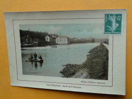 LAVAL -- Passeur Sur La Mayenne - Moulin à Eau Au Loin - Carte Colorisée ANIMEE - Laval