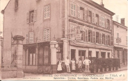 FOUGEROLLES (70) L'Hôtel Du Commerce Et Son Personnel En 1938 - Andere & Zonder Classificatie