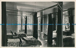 R031469 Old Postcard. Bedroom. RP - World